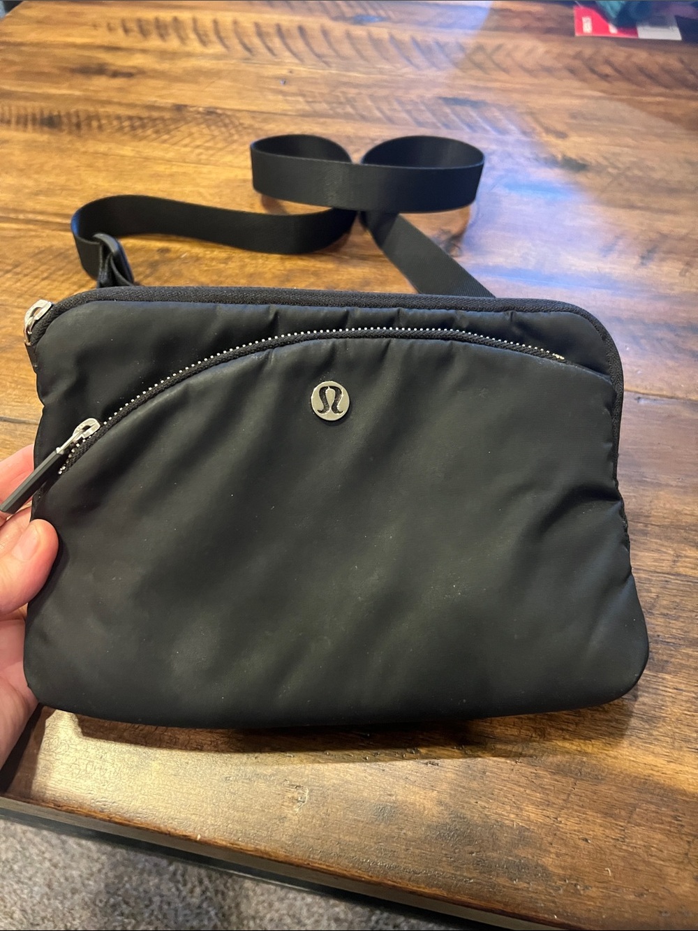 Lululemon Athletica Womens Small Black City Adventurer Crossbody Bag Nylon EUC